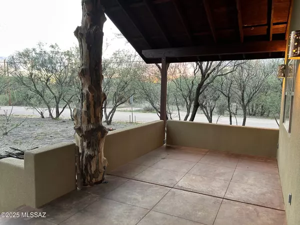 Patagonia, AZ 85624,112 Three R Avenue