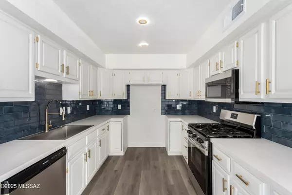 Tucson, AZ 85716,1709 N Rosemary Drive