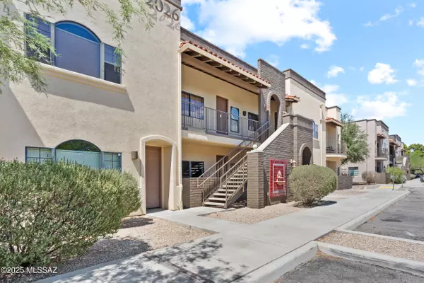 2026 E River Road  #205, Tucson, AZ 85718
