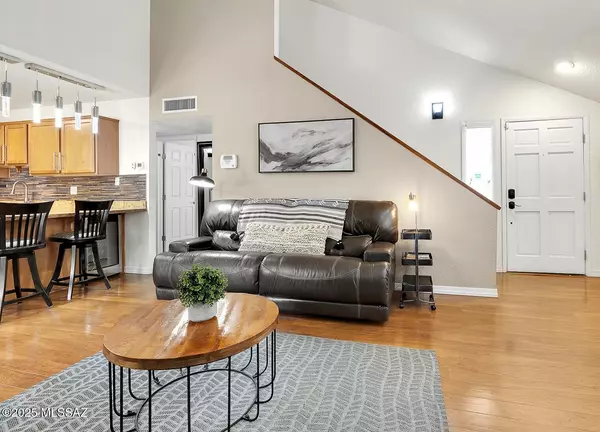 Tucson, AZ 85750,5051 N Sabino Canyon Road #1172