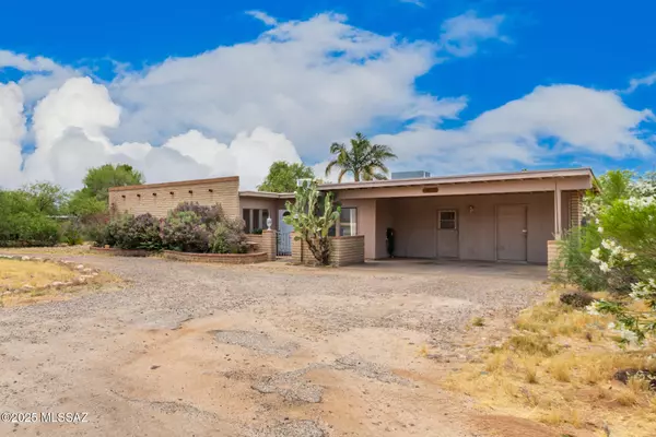 1490 W Liddell Drive, Tucson, AZ 85704