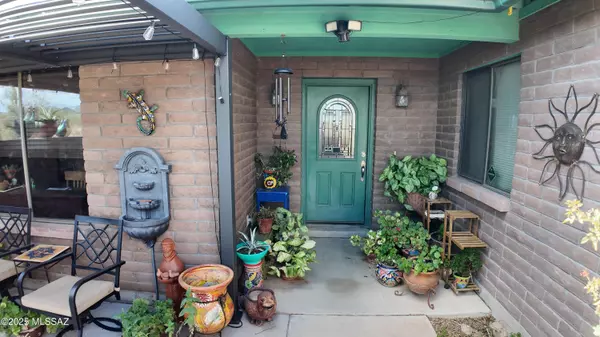 Rio Rico, AZ 85648,995 Jar Court