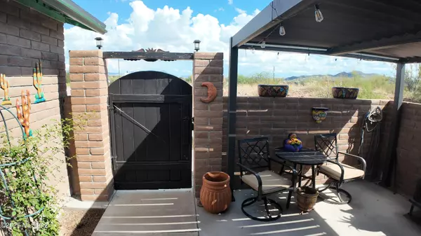 Rio Rico, AZ 85648,995 Jar Court