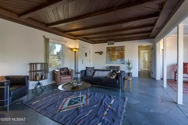 Tucson, AZ 85716,3205 E 5th Street