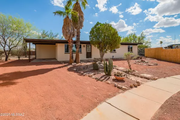 4774 S Goldenrod Place, Tucson, AZ 85730