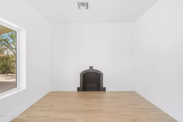 Tucson, AZ 85719,1330 E 12th Street