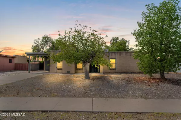 7530 E Stella Road, Tucson, AZ 85730