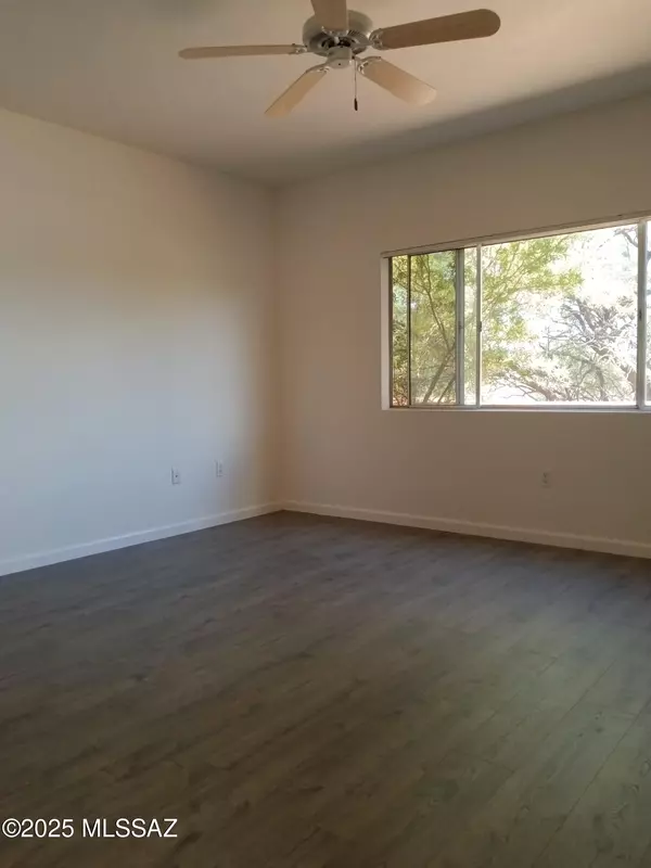 Green Valley, AZ 85614,1742 W CAMINO ESTELAR