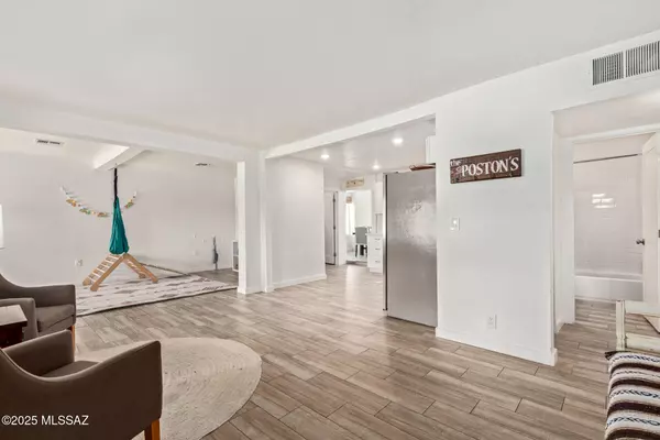 Tucson, AZ 85711,4602 E Holmes Street