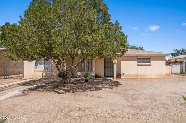 Tucson, AZ 85706,758 W Santa Paula Street