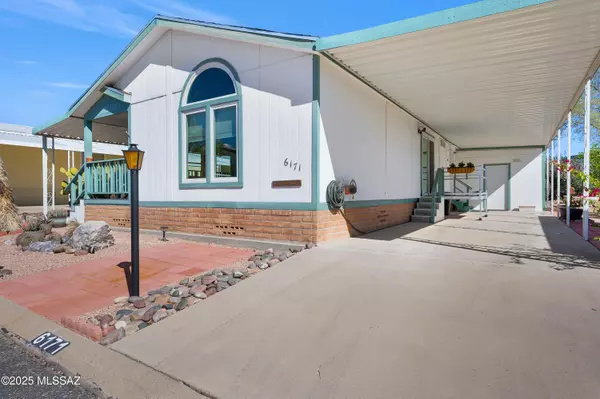Tucson, AZ 85746,6171 S Foxhunt Drive