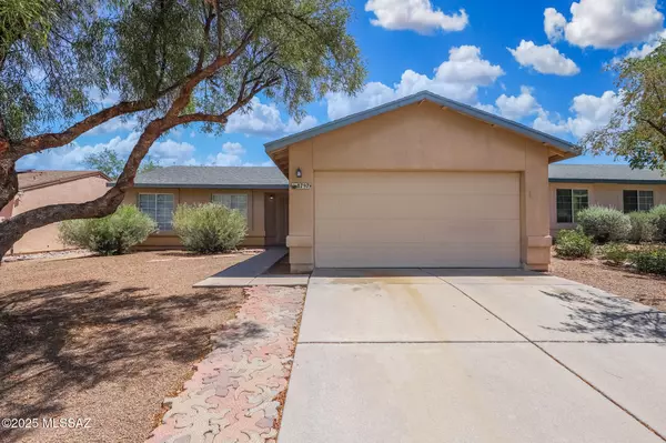 8797 E Eagle Creek Drive, Tucson, AZ 85730