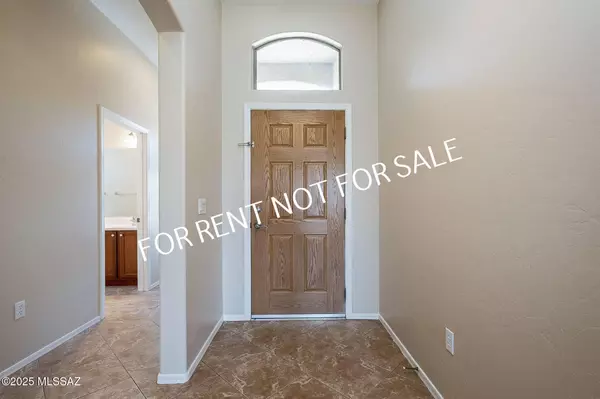 Vail, AZ 85641,10737 S Miralago Drive