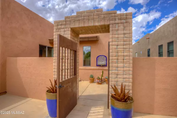 Marana, AZ 85658,11451 N Moon Ranch Place