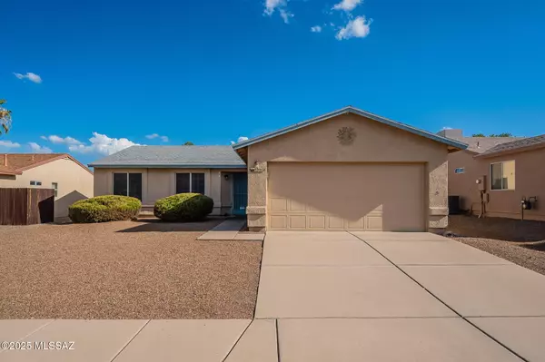 Tucson, AZ 85730,8996 E Pomegranate Street