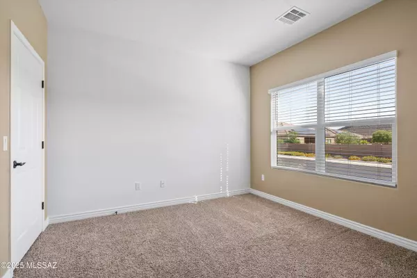 Marana, AZ 85653,9847 N Fulbrook Way