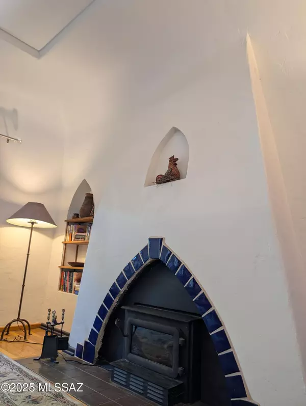 Tucson, AZ 85719,2116 E 8th Street