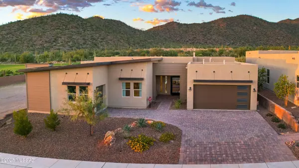 6862 W Patina Drive, Marana, AZ 85658