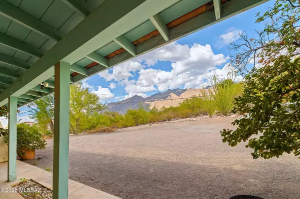 Tucson, AZ 85718,5135 N Camino Arenosa