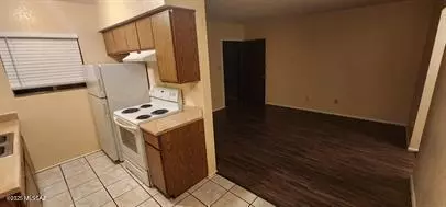 Tucson, AZ 85716,2843 E 17th Street #15