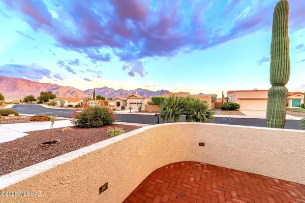 Oro Valley, AZ 85755,1629 E Broken Bow Way