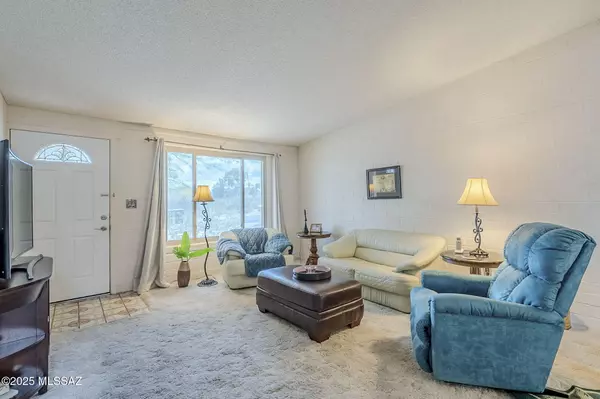 Tucson, AZ 85713,1932 W 44th Street