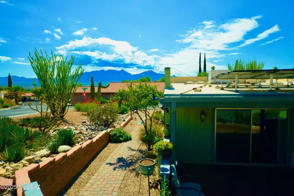 Green Valley, AZ 85622,1360 W Camino Alicante