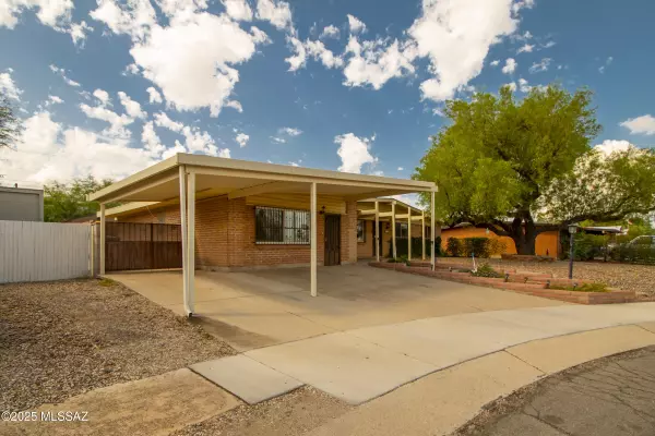 Tucson, AZ 85710,8820 E Shenandoah Place