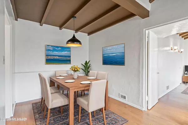 Tucson, AZ 85705,847 N 2nd Avenue