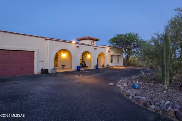 4650 N Paseo De Los Cerritos, Tucson, AZ 85745