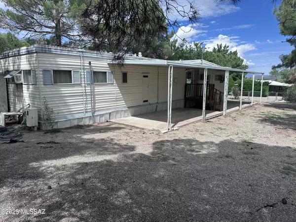Benson, AZ 85602,3179 W Robin Drive