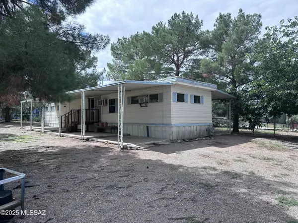 Benson, AZ 85602,3179 W Robin Drive