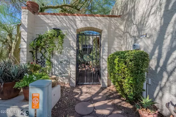 Tucson, AZ 85710,8701 E Terrace Place