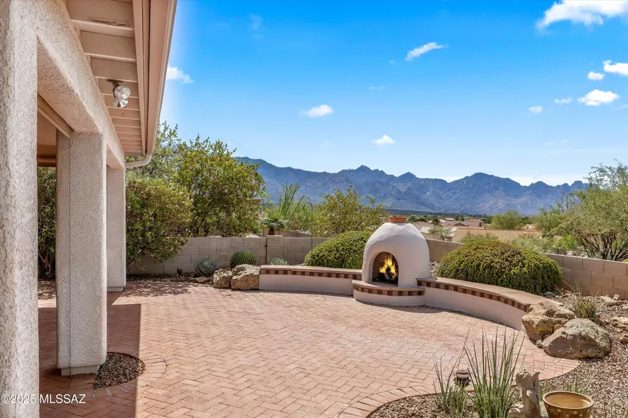 62085 E Amberwood Drive, Saddlebrooke, AZ 85739