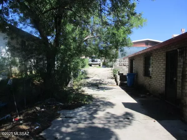 Nogales, AZ 85621,289B W First Street