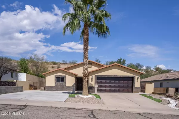 Nogales, AZ 85621,434 Camino Dona Cydney