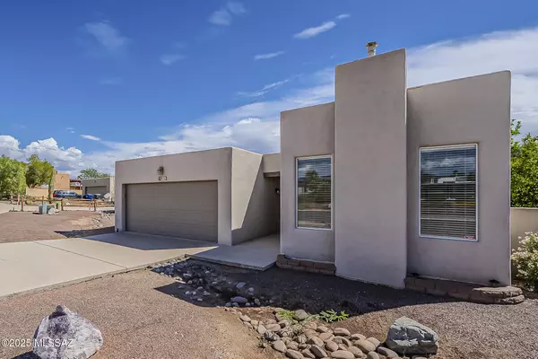 Tucson, AZ 85730,9152 E Creek Street