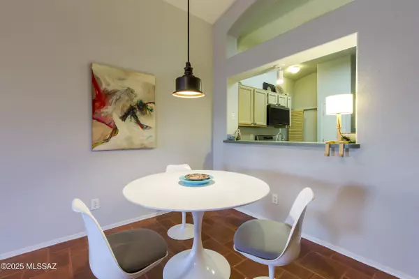 Tucson, AZ 85745,1310 N Falcon Ridge Drive
