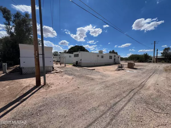 Benson, AZ 85602,184 N Adams Street