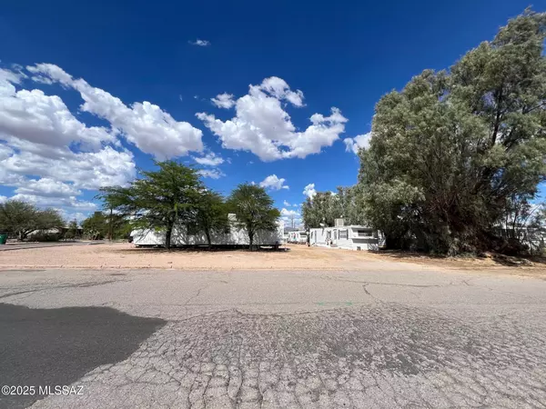 Benson, AZ 85602,184 N Adams Street