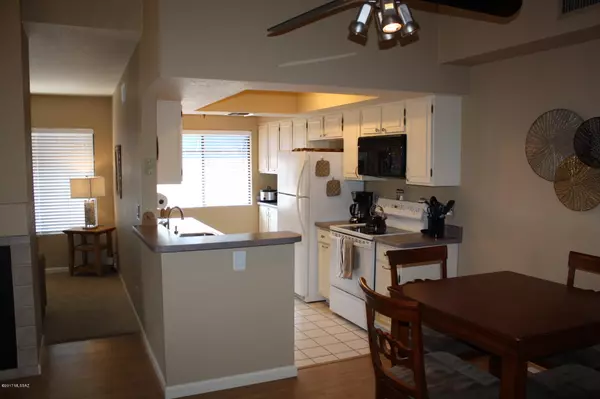 Tucson, AZ 85710,7952 E Colette Circle #164