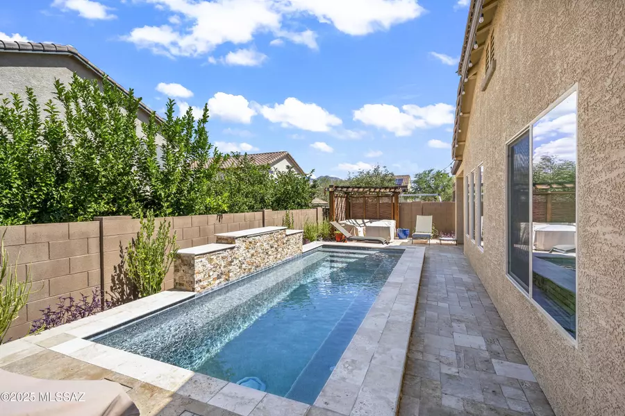 10775 E Saguaro Sunset Place, Tucson, AZ 85747