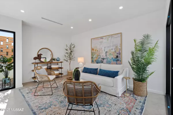 Tucson, AZ 85701,52 W 18th Street