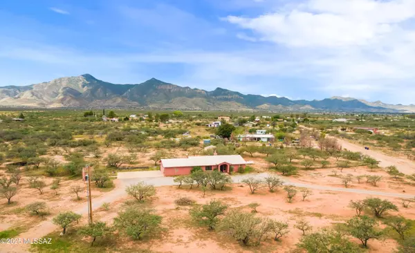 6620 S Moson Road, Hereford, AZ 85615