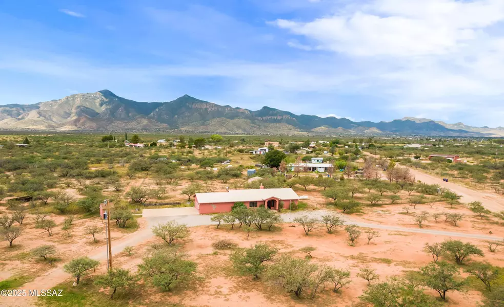 6620 S Moson Road, Hereford, AZ 85615