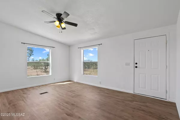 Tucson, AZ 85735,8925 S Comanche Road