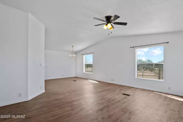 Tucson, AZ 85735,8925 S Comanche Road