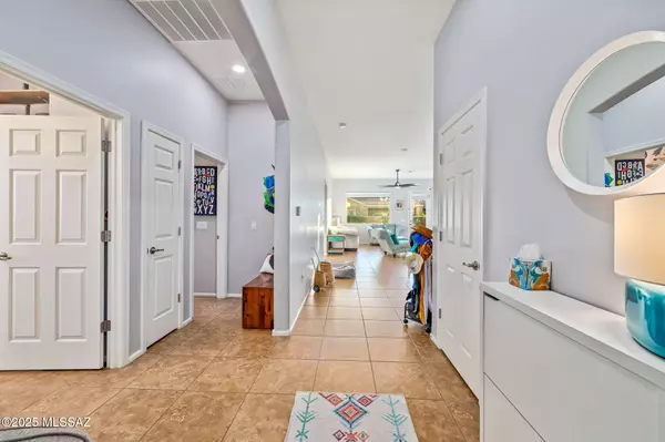 Tucson, AZ 85757,7590 S Ocean Port Drive