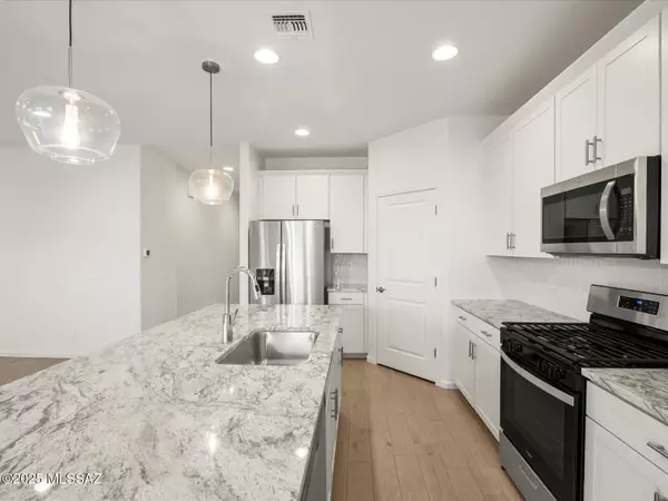 Tucson, AZ 85747,8263 S Clara Roberts Way