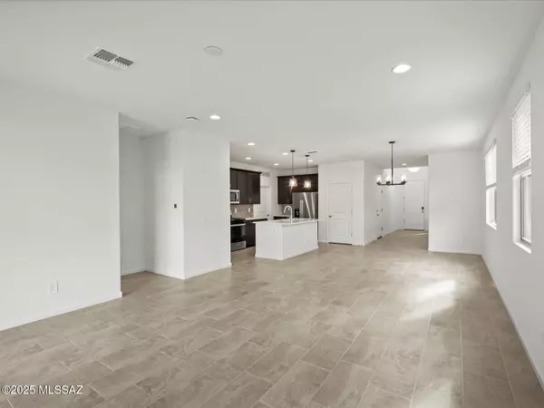 Vail, AZ 85641,12615 E Remi Drive